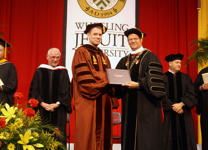 Jeffrey Rutherford Dr. Jeff Rutherford Receives the Gannon Outstanding Teacher Award ...