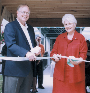 John and Fonda Elliot at the ribbon cutting for the Mercer Nursing and Rehabilitation Center in 2001.
