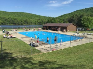 Moncove Lake SP swimming pool