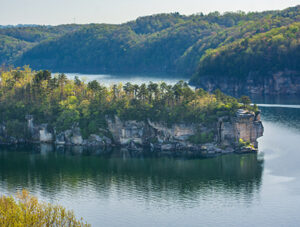 Geocaching Long Point, Summersville Lake
